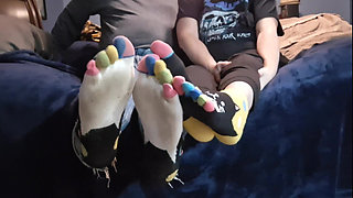 Having fun with 5 finger toes socks