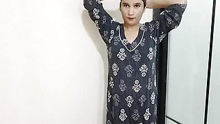 Sex karte hai step sister ke sath uncle ji ne dekh liya