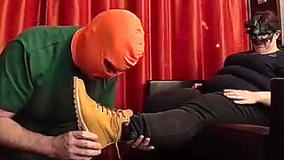 My Submissive Loves My Feet