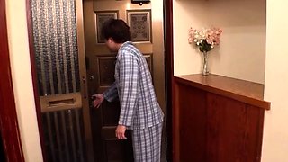 Korean wife on couch Amateur Asian Japanese Korean Webcams