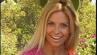 Allysin Chains of Barefoot Confidential