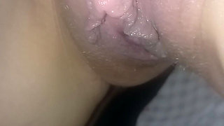 Rubbing My Big Clit to I Squirt