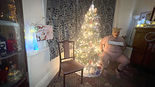 Mrs Kinkmas Christmas Story with Satana's Piggy.