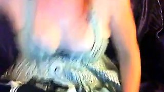 Creamy Squirting Pregnant Babe Daphne