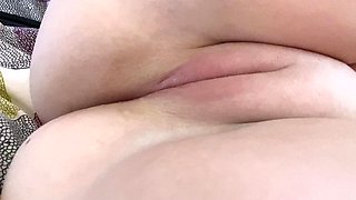 Pulled amateurs close up car sex