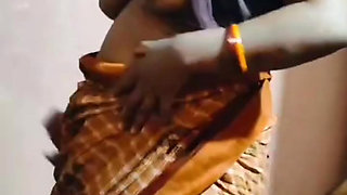 Jija ji mujhse milne aaye holi main aur apna lund chuswaye aur meri gand bhi mare