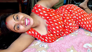 South indian sexy bhabhi ko desi stepuncle nekhub pussy fuck kiya, bhabhi ne apna pussy chataya