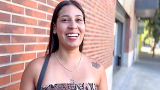 Nice blowjob by young brunette