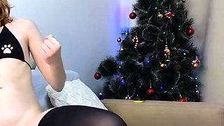 Amateur Teen Uses The Vibraking Toy Whitney