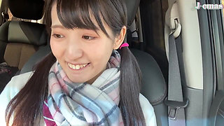 A Wild Beauty Who Loves Deep Kisses Captures Her Passion Wherever She Goes. - B