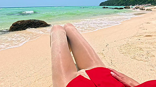 906 Sparkling Pantyhose on the Beach