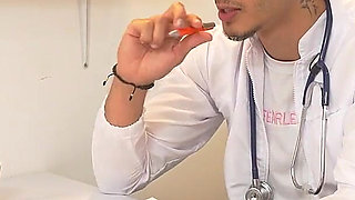 The Doctor Cures His Horny Patient's Numb Pussy by Fucking Her Wildly with His Thick Cock