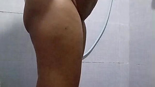 Sri lankan campus girl bathing