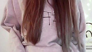 Petite small tit babe with perfect pussy masturbates