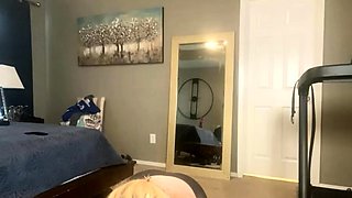 Big boob brunette masturbates on webcam