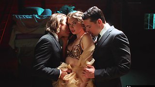 Mick & Ryan drill Elena in HD - Blowjobs to climax
