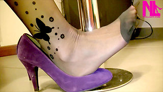 Shoeplay in Violet Soft Pumps and Black Butterflied Pantyhose