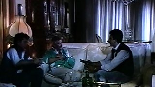 Gorgeous blonde housewife hardcore anal pounding in kitchen