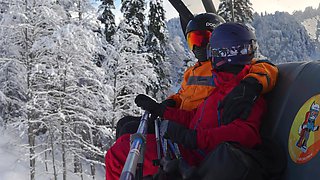 Russians Andrew & Margo heat up the sheets with their thick accents