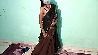Indian v, small tits, spunk-pump