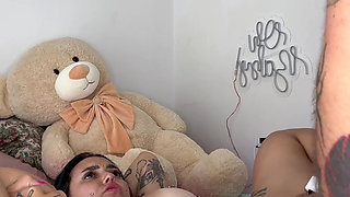 Perfect fitness girlfriend gives me pussy in gym clothes