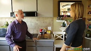 Babysitter rails grandfather