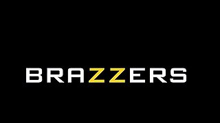 Wet Pussy Training.Valentina Nappi, Demi Sutra / Brazzers