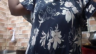 Desi Girl Khala Mace Dhora Talking Story