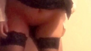 Secretary Bitch Giving the Boss Her Vagina After a Ride to Work, How Easy I Put It in!