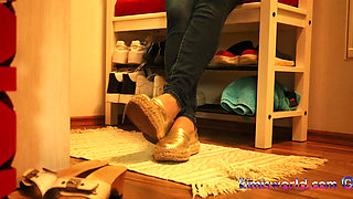 Dangling Temptation - Espadrilles & Wooden Sandals Footplay