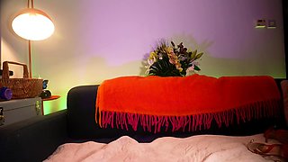 Amateur Webcam Teen Flashes Masturbates