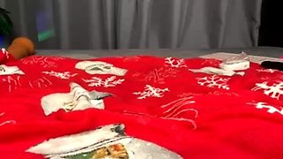 Fatty girl who loves big cocks warms up for a hardcore sex
