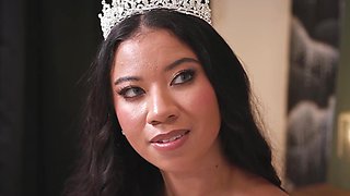 Dad Bangs Interracial Bride Ameena Green