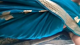 Tamil Aunty Showing All