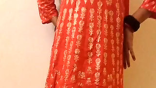 Sexy girl undress