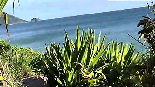 FUCKING ON THE BEACH BAREBACK