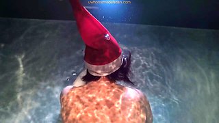 Merry Christmas - Brunette fetish underwater hardcore