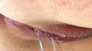 Vika - Pee Collection