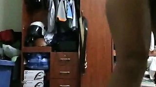 Thai Ex-Girlfriend Sucks Off Lover