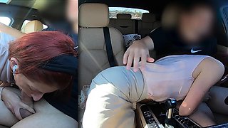 Amateur gives blowjob in public