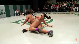 Rd 2/4 Of April's Tag Team Match - Brutal Battle On The Mat - Kink