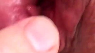 Pissing Pussy Extremely Close-up