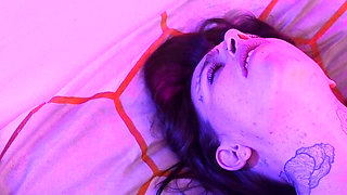 Lysred Tries Not to Cum with Nipple Clamps - 4K