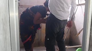 Indian Desi Bhabhi Chudai Video for her Bur me