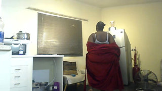 SSBBW Stripteasing & Ass Clapping