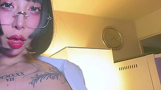 Horny Office Lady Melu Rubs Her Pussy