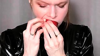 Piss fetish WAM gal solo toys