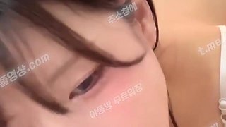 4339 KBJ 벗방 여캠 에디린 꼴림 포인트를 참 잘 아는년 ㅋㅋ 텔레 UB892