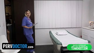 Nasty mexican Apryl Rein makes a deal with her therapist for faux virginity certificate - perv doctor