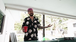 Appetizing hot babe heart-stopping anal scene